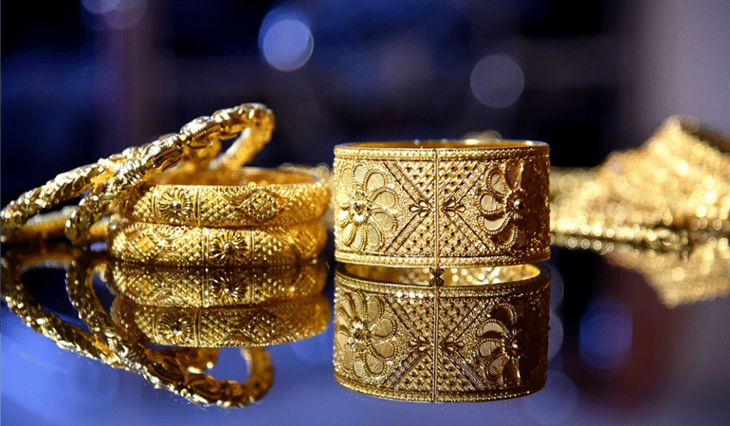 Best gold buyer in Ahmedabad ensuring safe and quick gold transactions